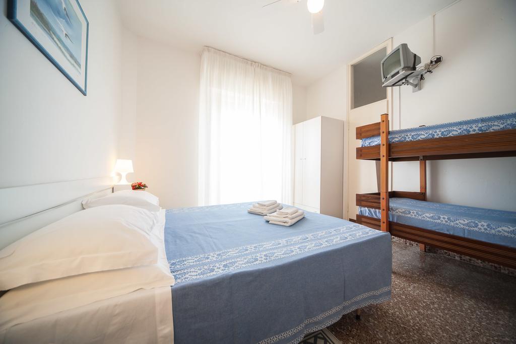 Hotel Madison Riccione Luaran gambar