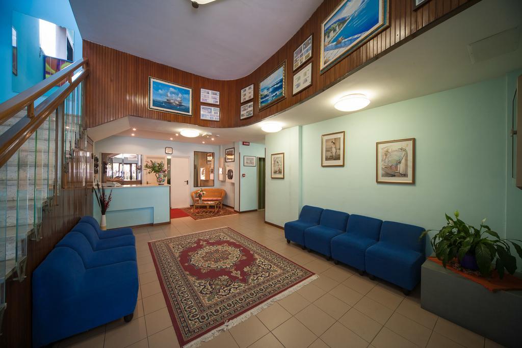 Hotel Madison Riccione Luaran gambar